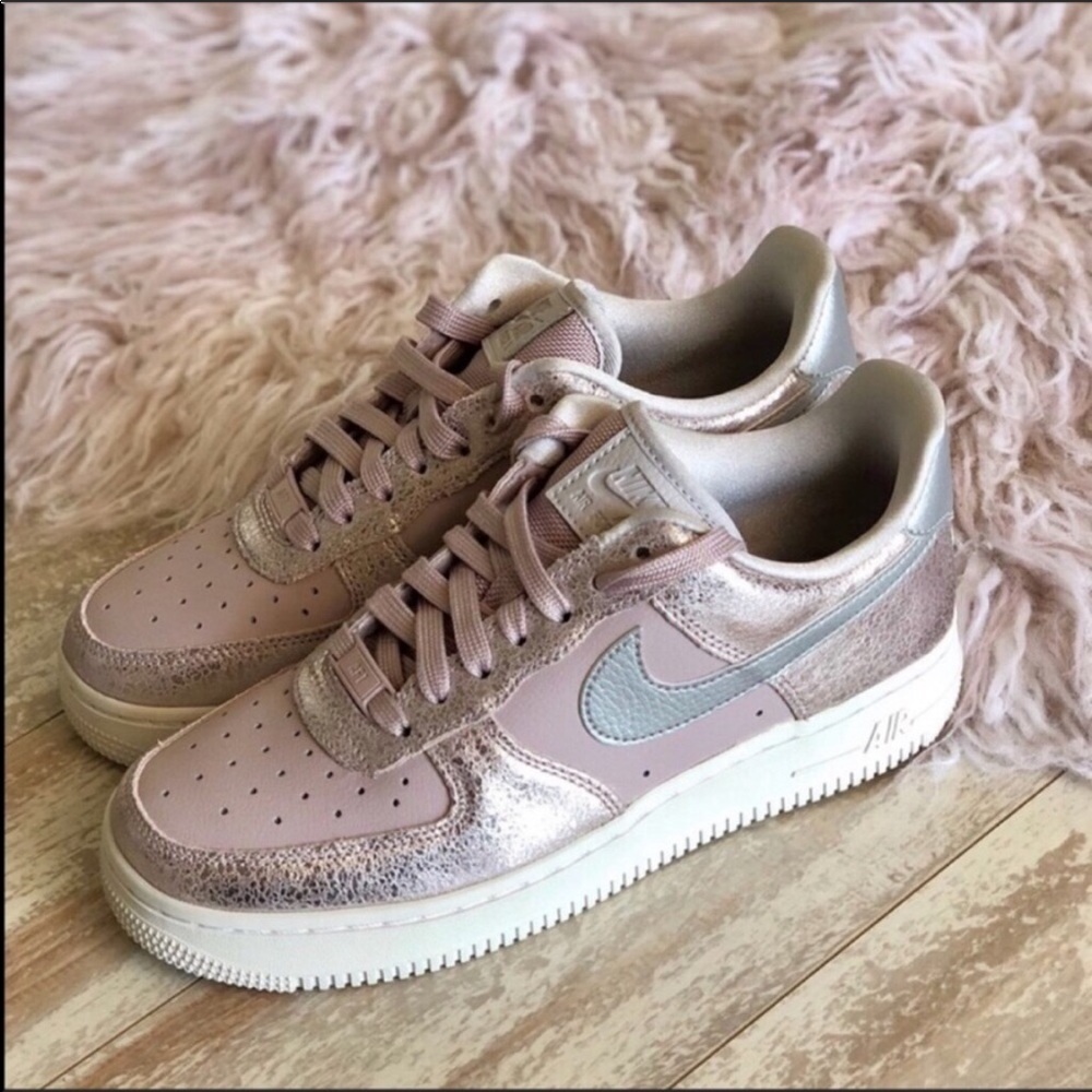 CYBER MONDAY ONLY NWT Nike Air Force 1 Premium Pink